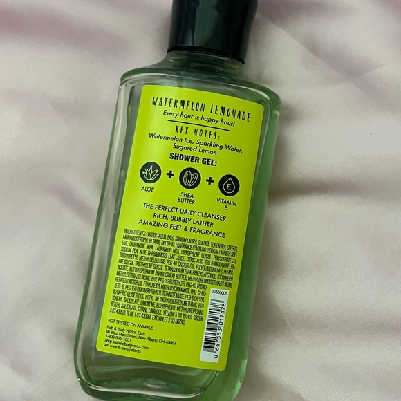 Watermelon Lemonade Bath & Body Works set - Picture 5 of 7